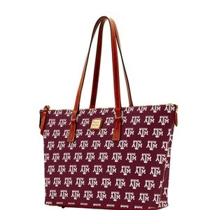 Dooney and Bourke zipper tote/shopper